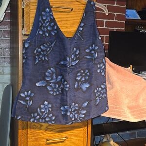 Dana Buchman Navy Blue Floral Satin V-Neck Tank